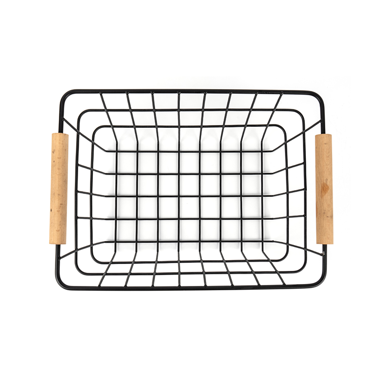 Trådopbevaringskurve med træhåndtag til køkken og spisekammer