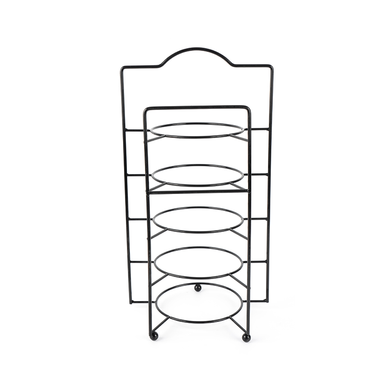 Serveringsstativ i niveau med skåle og fade